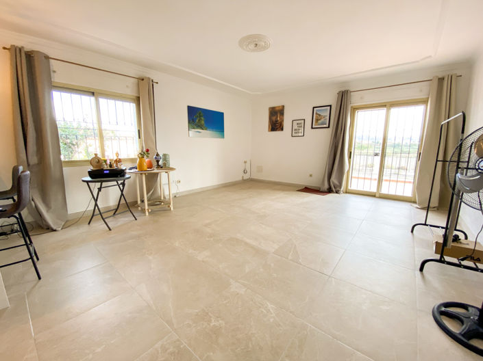 Image No.17-3 Bed Villa for sale