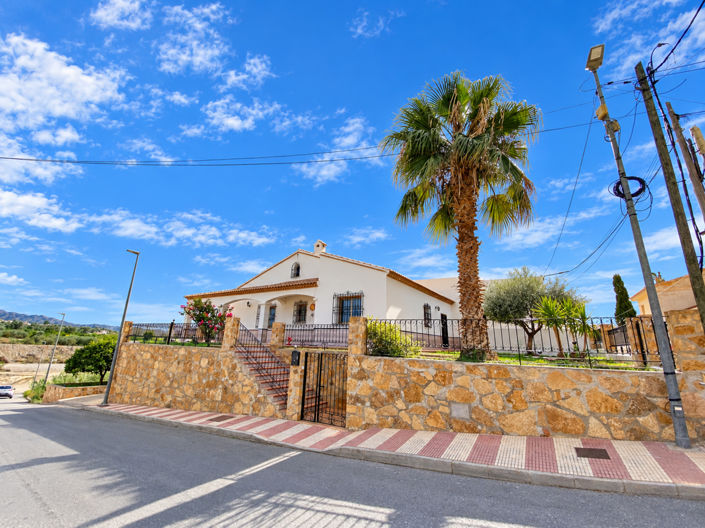 Image No.4-3 Bed Villa for sale