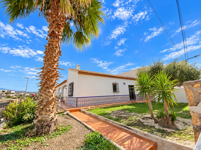 Image No.6-3 Bed Villa for sale