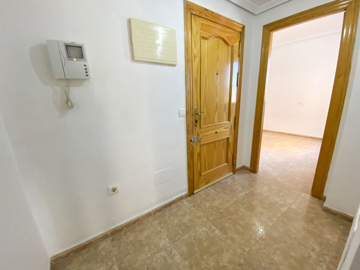 Image No.18-4 Bed Apartment for sale
