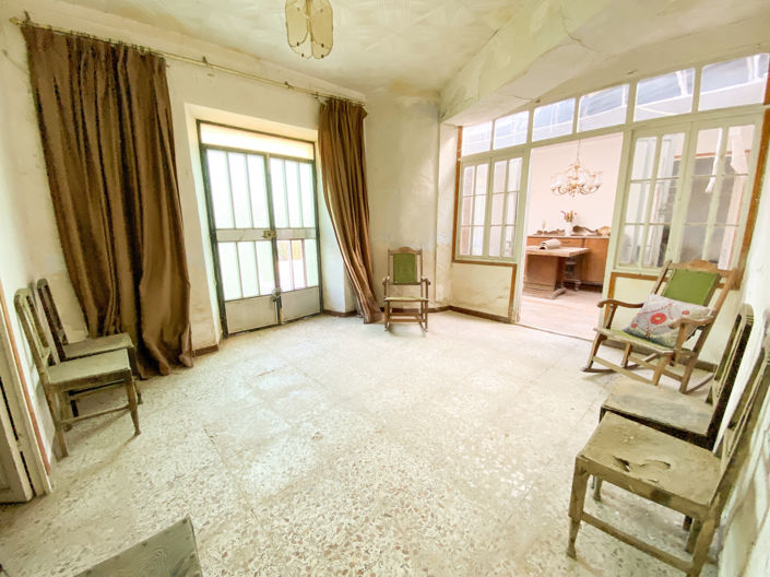 Image No.11-4 Bed Property for sale