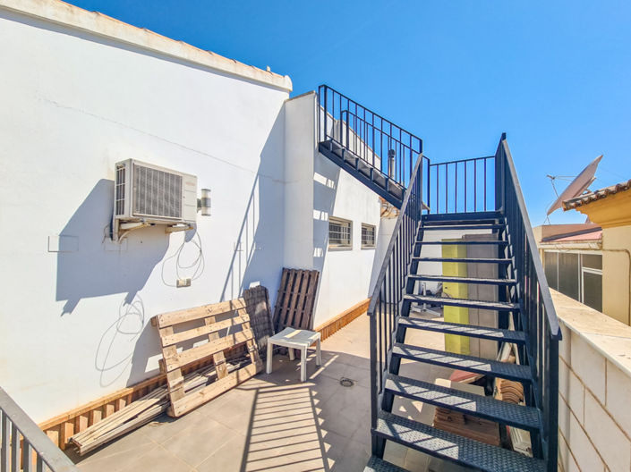 Image No.31-3 Bed Villa for sale