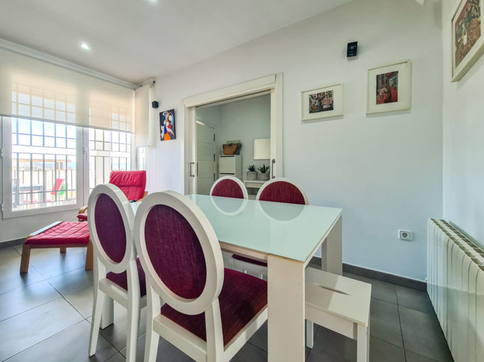 Image No.7-3 Bed Villa for sale