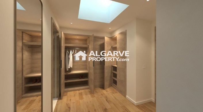 Image No.11-4 Bed Villa for sale