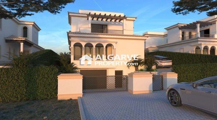 Image No.5-4 Bed Villa for sale