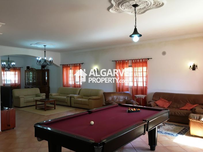 Image No.2-Villa de 6 chambres à vendre à Loule