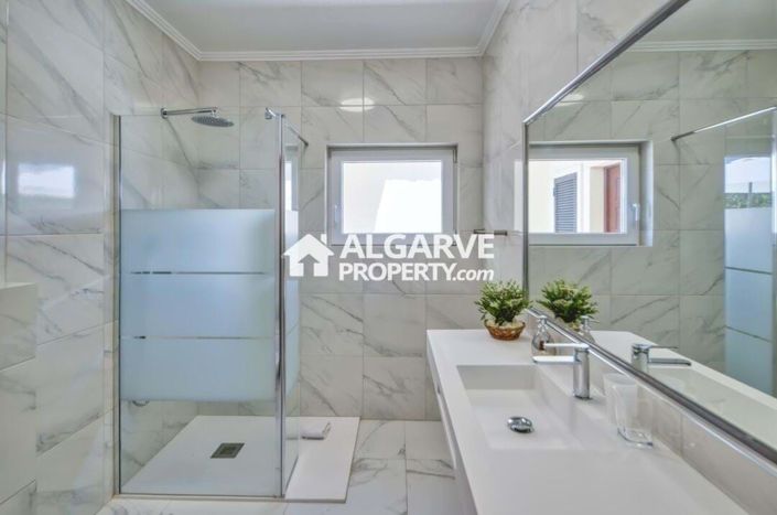 Image No.26-Villa de 7 chambres à vendre à Alporchinhos