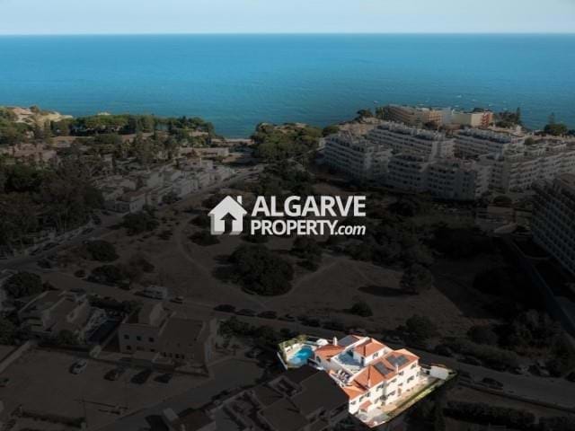 Image No.38-7 Bed Villa for sale