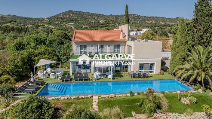 Image No.1-5 Bed Villa for sale