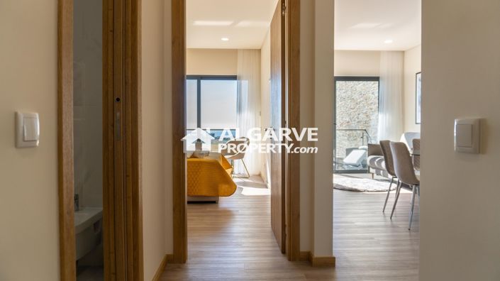 Image No.19-2 Bed Apartment for sale