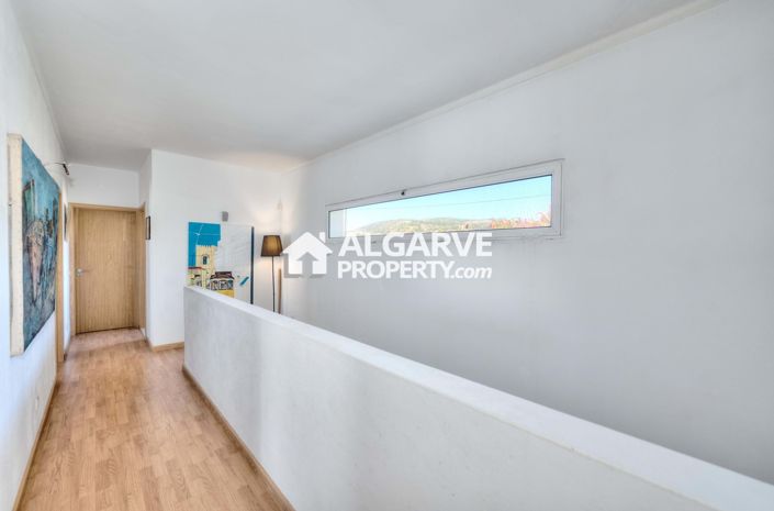 Image No.39-5 Bed Villa for sale