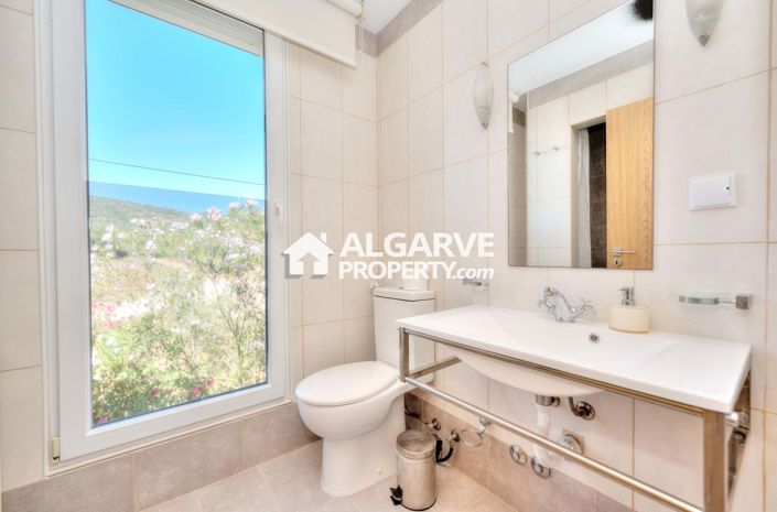 Image No.46-5 Bed Villa for sale