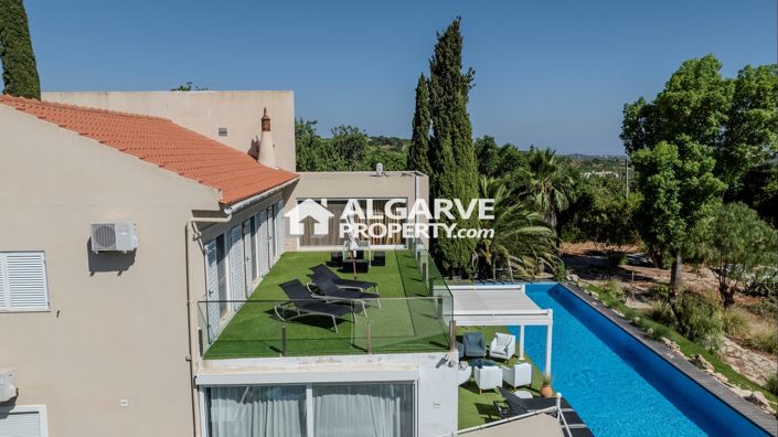 Image No.54-5 Bed Villa for sale