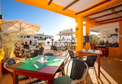 1 - Albufeira, Propriété