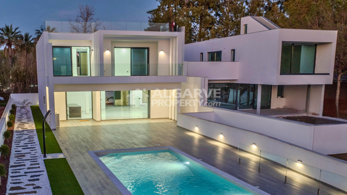 Image No.51-3 Bed Villa for sale