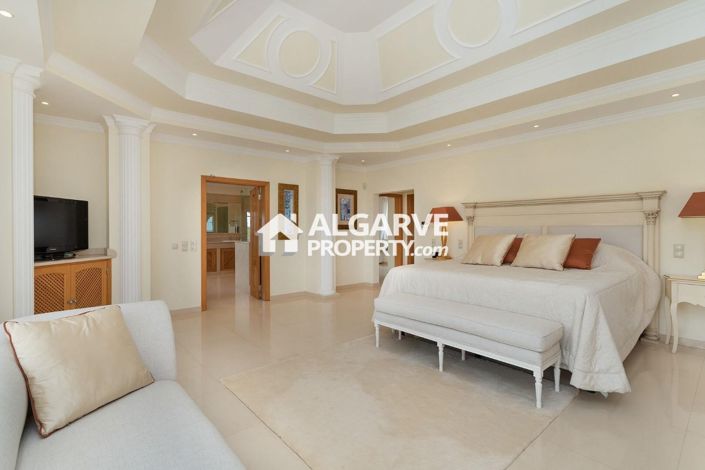 Image No.13-4 Bed Villa for sale