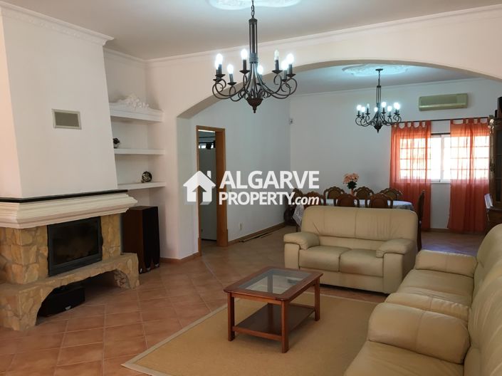 Image No.9-6 Bed Villa for sale