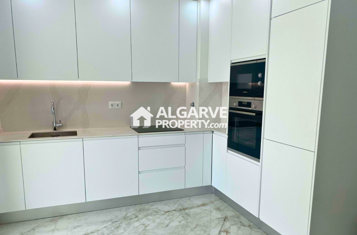 Image No.3-3 Bed Apartment for sale