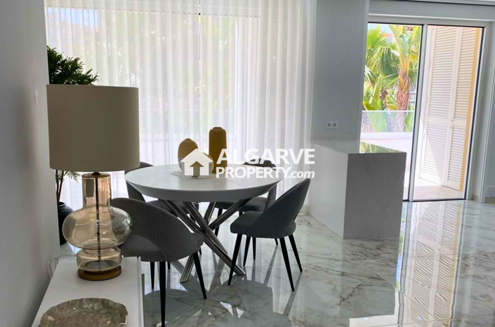 Image No.6-3 Bed Apartment for sale