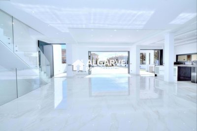 3-8450-78d1f4f8b6655591b02d22fabb36a692d73cca