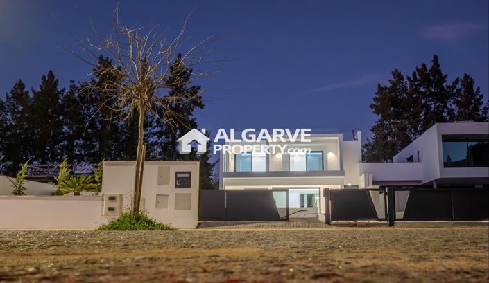 Image No.63-Jumelé de 3 chambres à vendre à Vilamoura