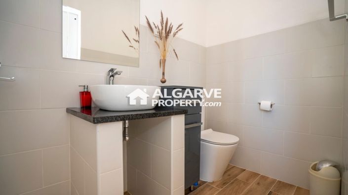 Image No.21-4 Bed Villa for sale