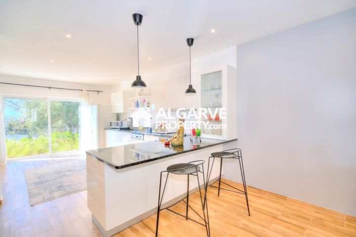 Image No.7-4 Bed Villa for sale