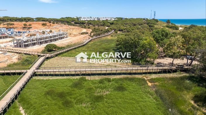 Image No.24-2 Bed Apartment for sale