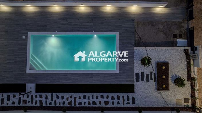 Image No.55-3 Bed Villa for sale