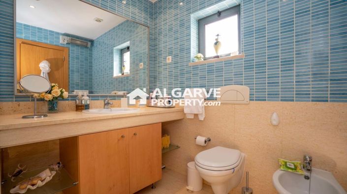 Image No.23-Villa de 4 chambres à vendre à Albufeira