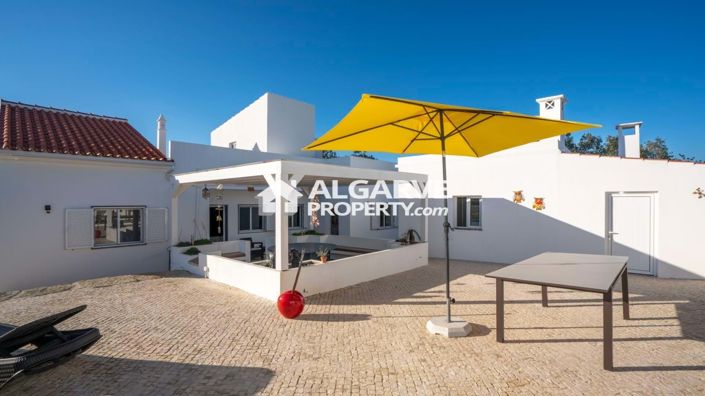 Image No.35-4 Bed Villa for sale