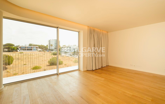Image No.6-Appartement de 3 chambres à vendre à Quarteira