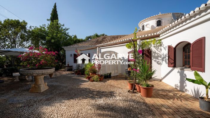 Image No.25-7 Bed Villa for sale