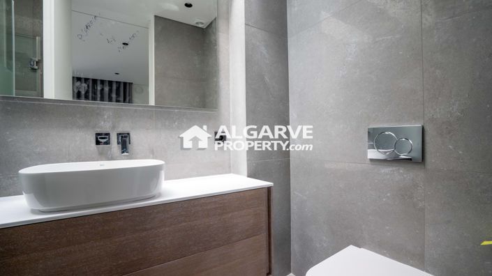 Image No.19-Villa de 4 chambres à vendre à Vilamoura