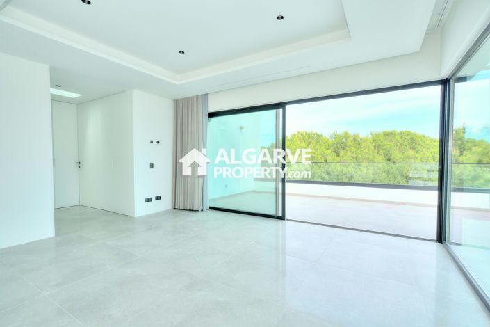 Image No.25-Villa de 4 chambres à vendre à Vilamoura