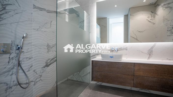 Image No.30-Villa de 4 chambres à vendre à Vilamoura