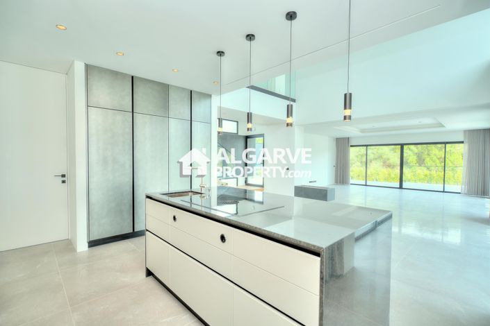 Image No.8-Villa de 4 chambres à vendre à Vilamoura