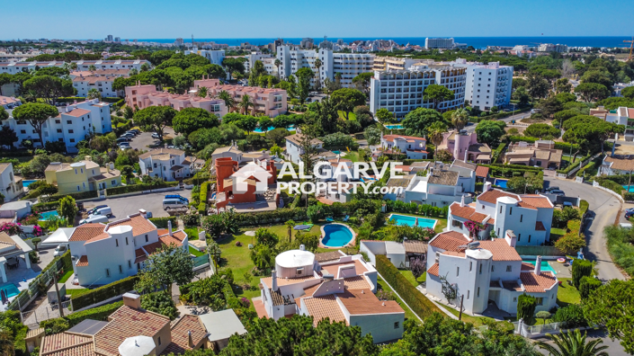 Image No.32-3 Bed Villa for sale