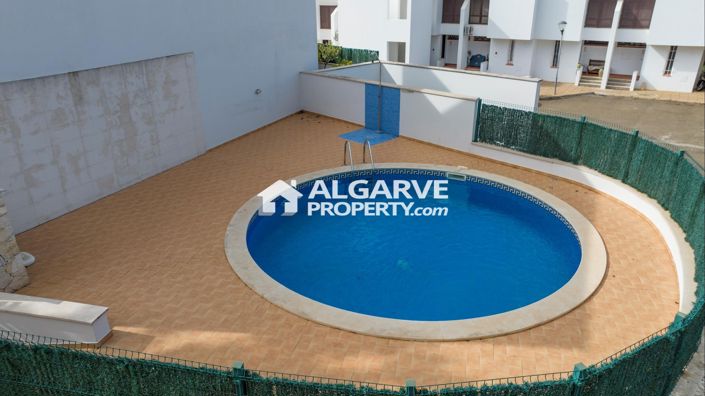 Image No.36-4 Bed Townhouse for sale