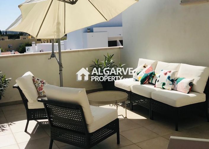 Image No.9-4 Bed Townhouse for sale