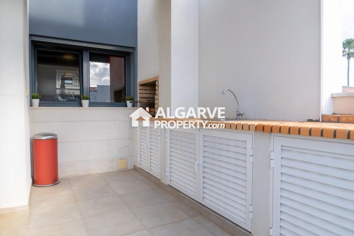 Image No.13-3 Bed Semi-Detached for sale