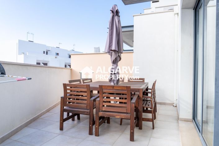 Image No.16-3 Bed Semi-Detached for sale