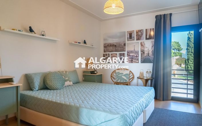 Image No.32-3 Bed Semi-Detached for sale