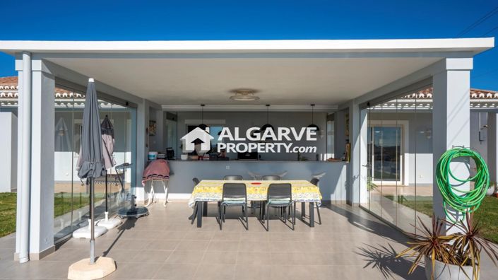 Image No.6-3 Bed Villa for sale