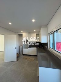 3-8739-78d1f4f8b6655591b02d22fabb36a692d73cca