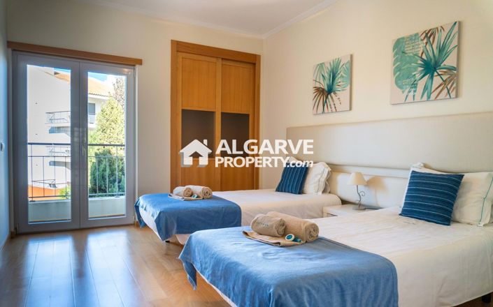 Image No.29-2 Bed Apartment for sale