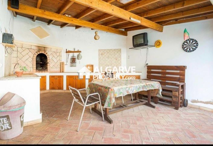 Image No.15-3 Bed Townhouse for sale