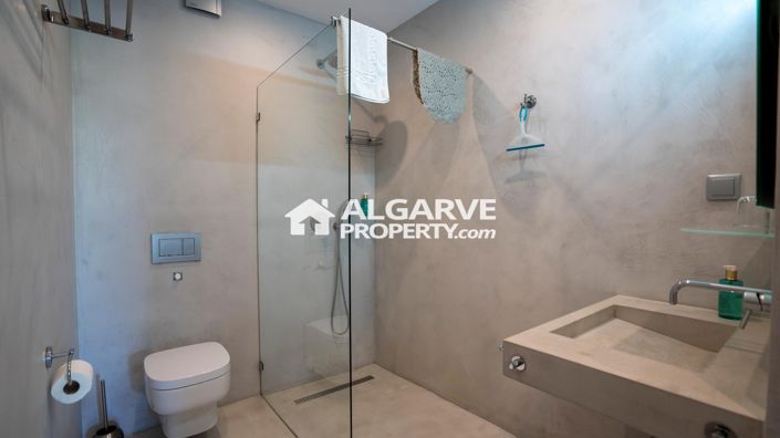 Image No.19-Villa de 7 chambres à vendre à Estói