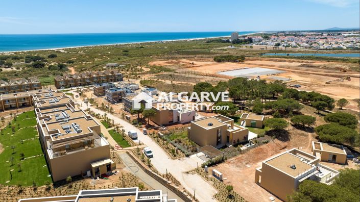 Image No.23-2 Bed Apartment for sale