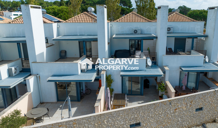 Image No.36-4 Bed Townhouse for sale